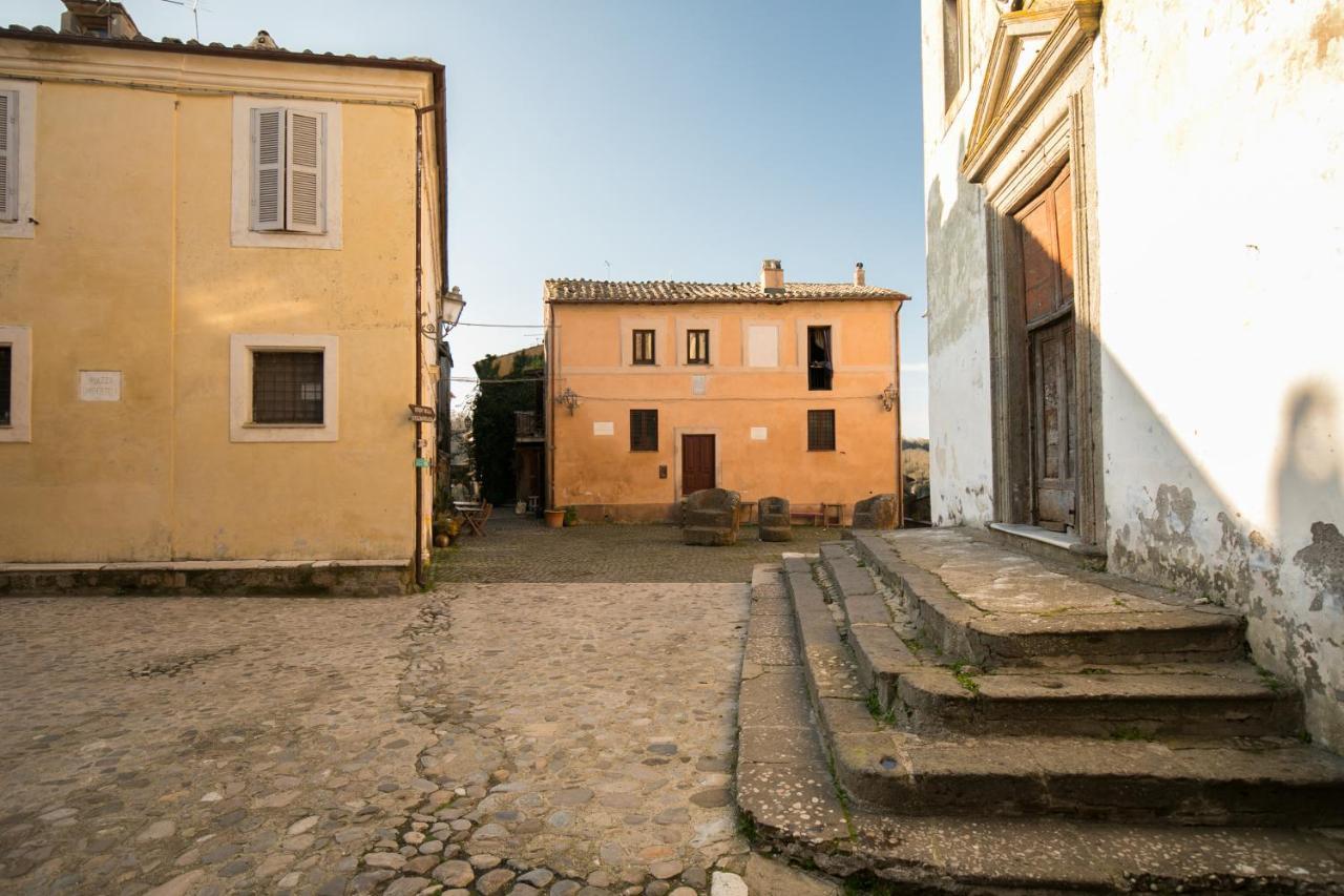 Opera Suites - Le Mille E Una Notte Calcata Exterior photo