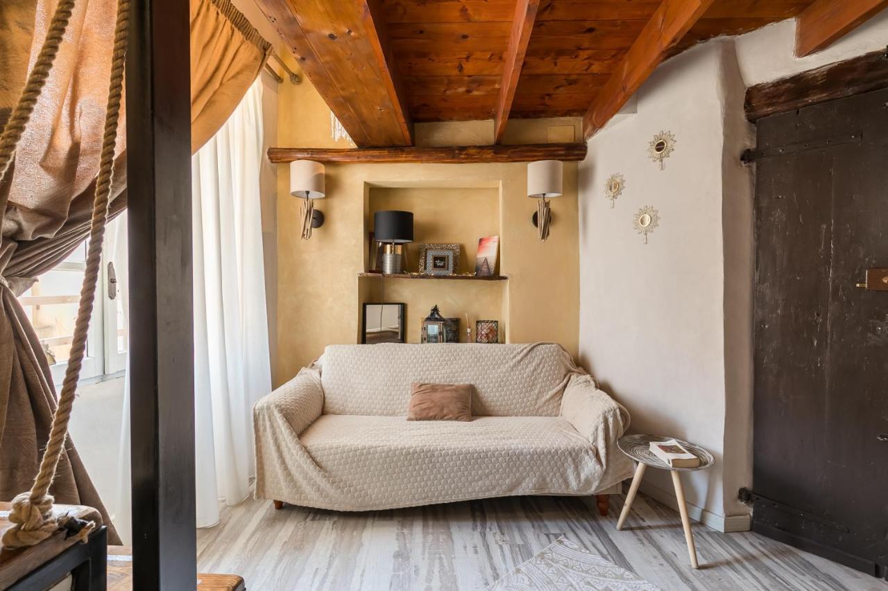 Opera Suites - Le Mille E Una Notte Calcata Exterior photo